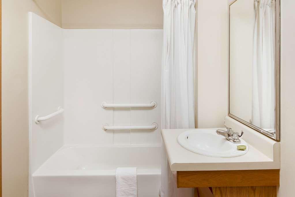 Extended Stay America Select Suites - Wilmington - West Eksteriør billede