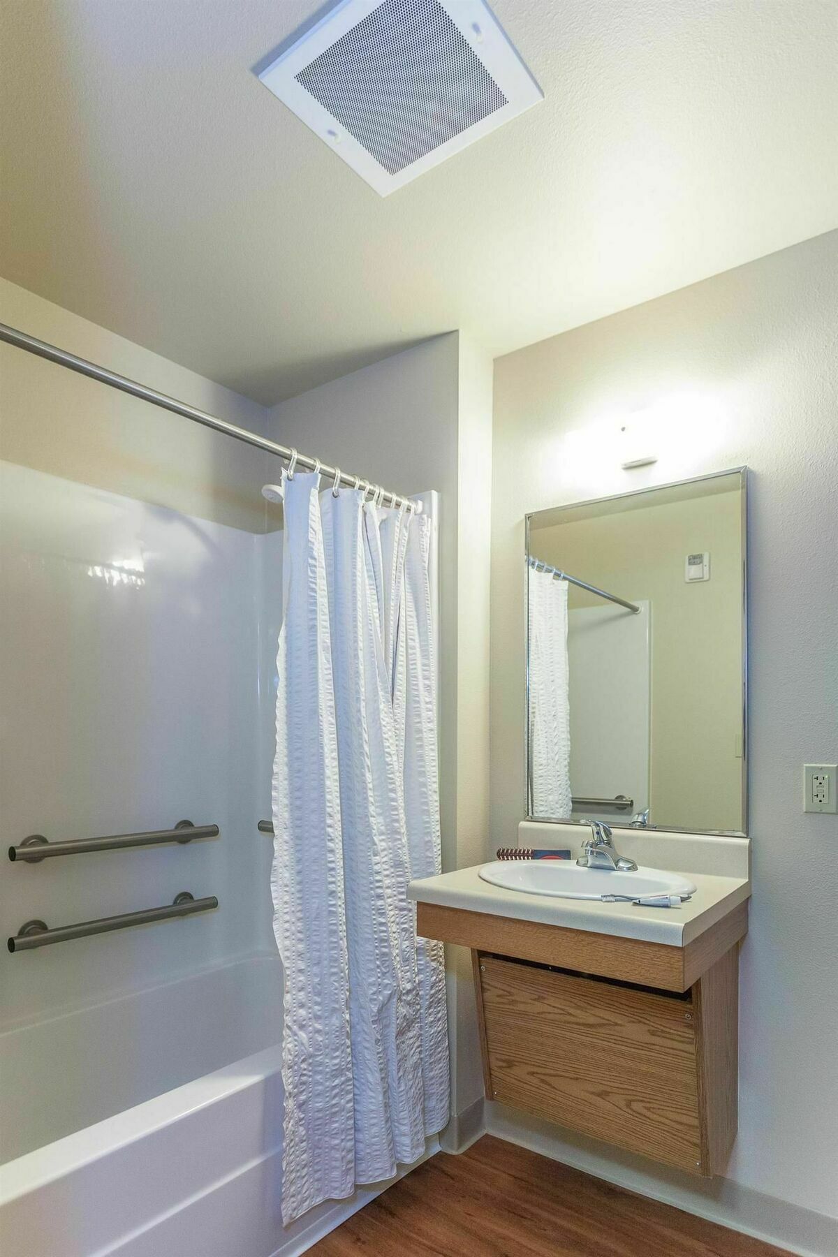 Extended Stay America Select Suites - Wilmington - West Eksteriør billede